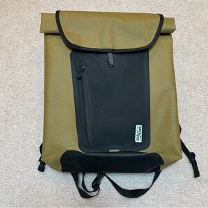 NWOT SeaLine Urban Dry 26L Backpack Roll top Waterproof
